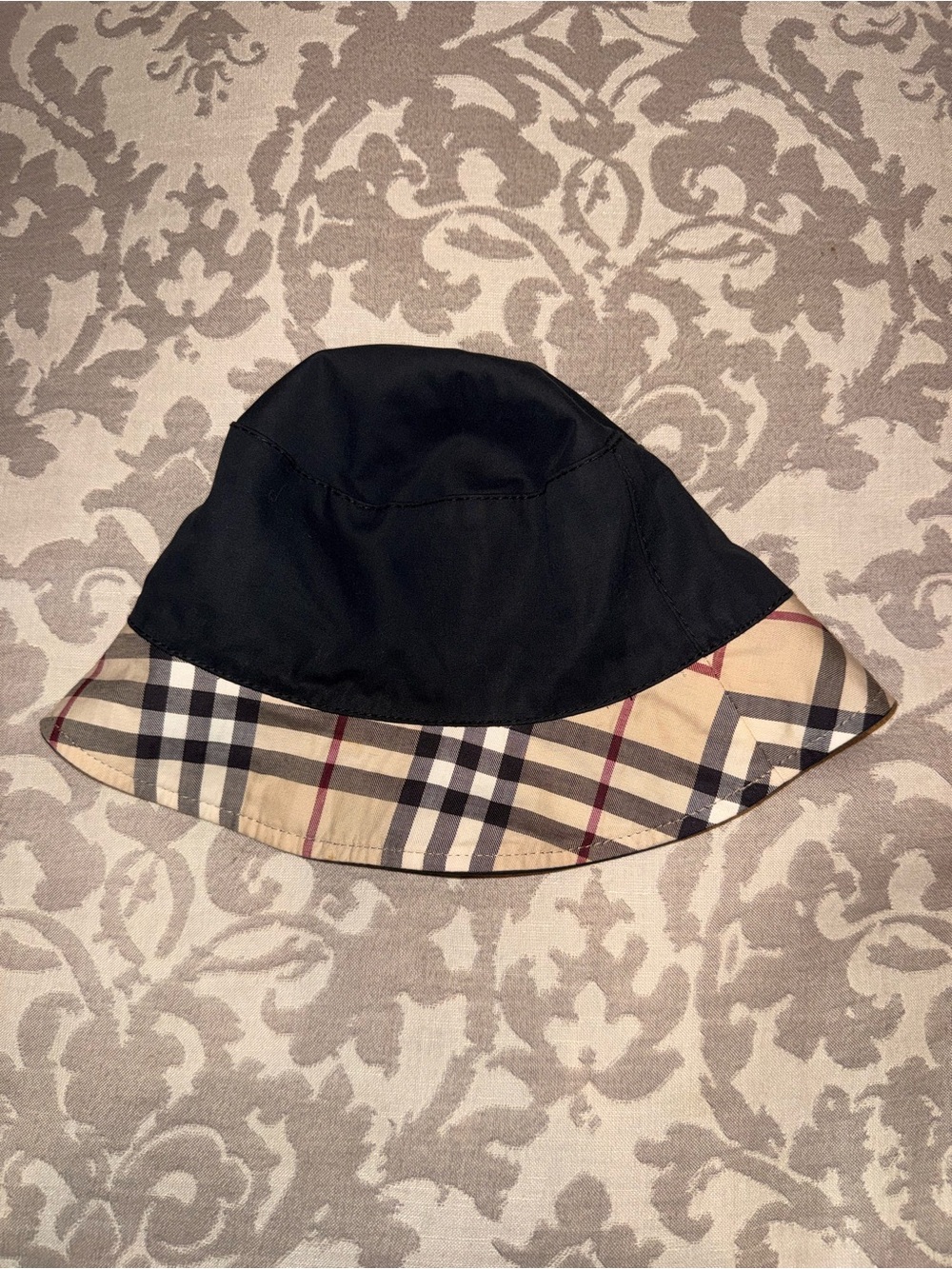Authentic Burberry Adult Black Plaid Reversible Bucket Hat